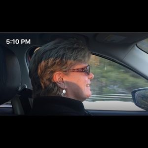 Meet your Posher, Beth